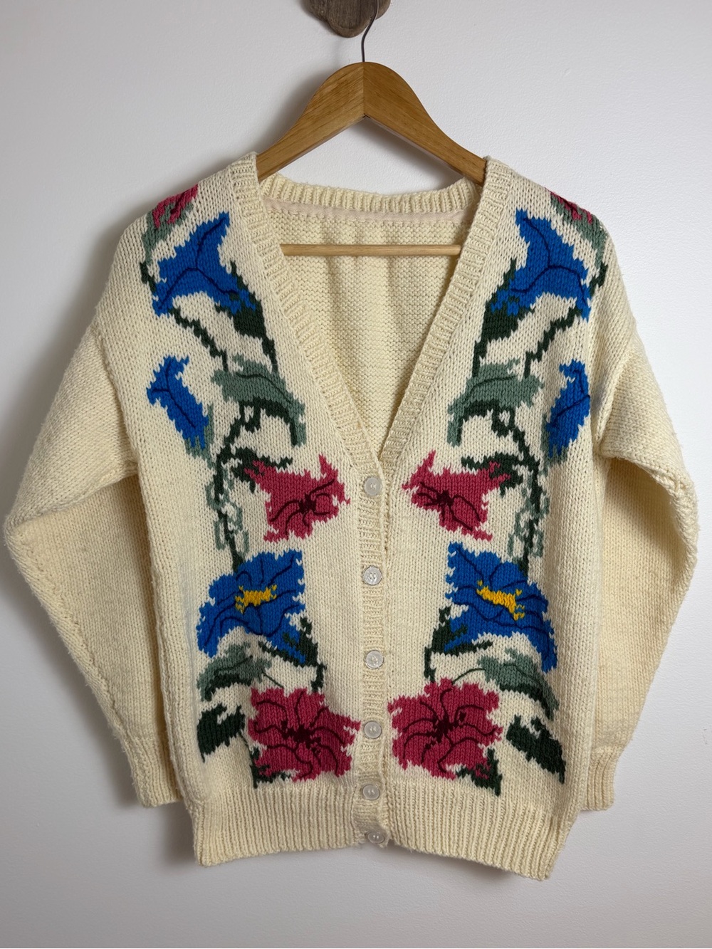 Hand Knit Cream Floral Cardigan Vintage Style Grannycore Cottagecore